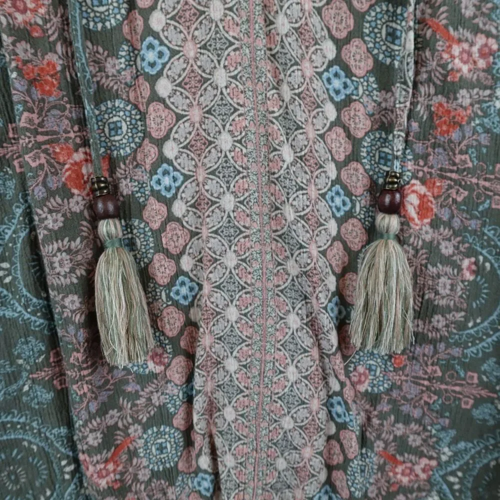 Mason & Belle Blouse Women's Large Green Pink Floral Tasseled Boho Peasant Hippy - Picture 8 of 9